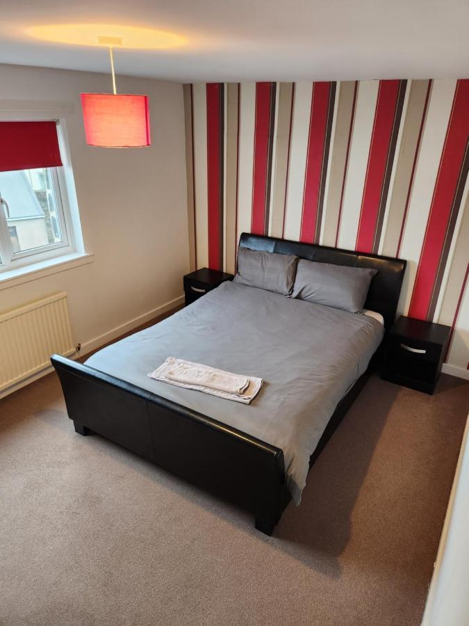 No 11 3 Bed Serviced Appartment Town Centre 거번 외부 사진