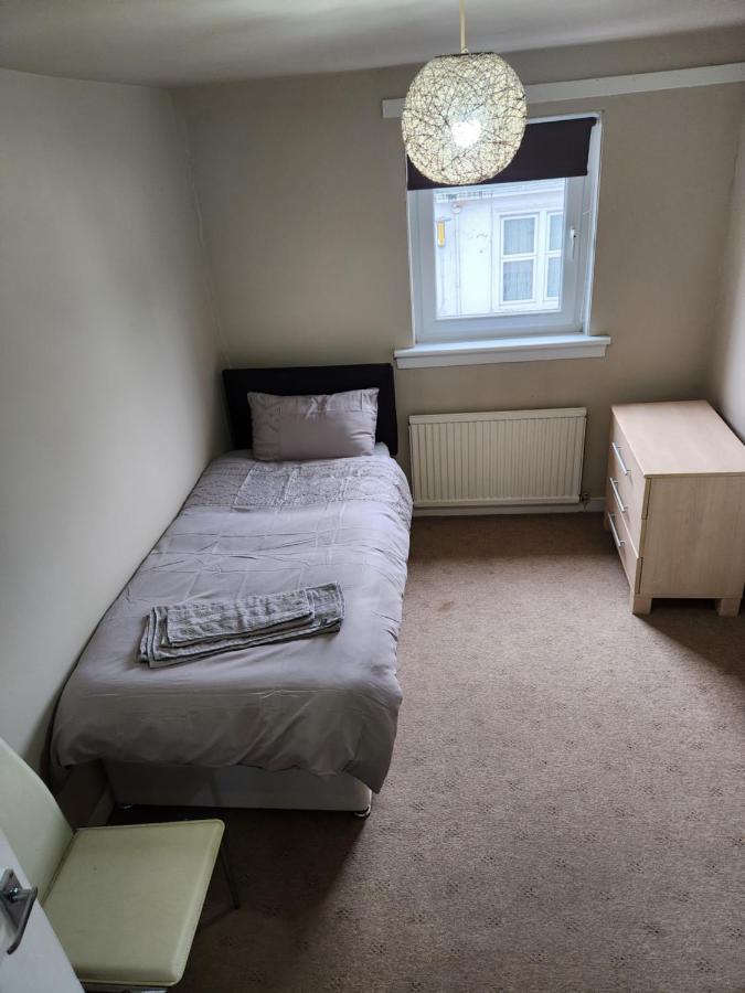 No 11 3 Bed Serviced Appartment Town Centre 거번 외부 사진